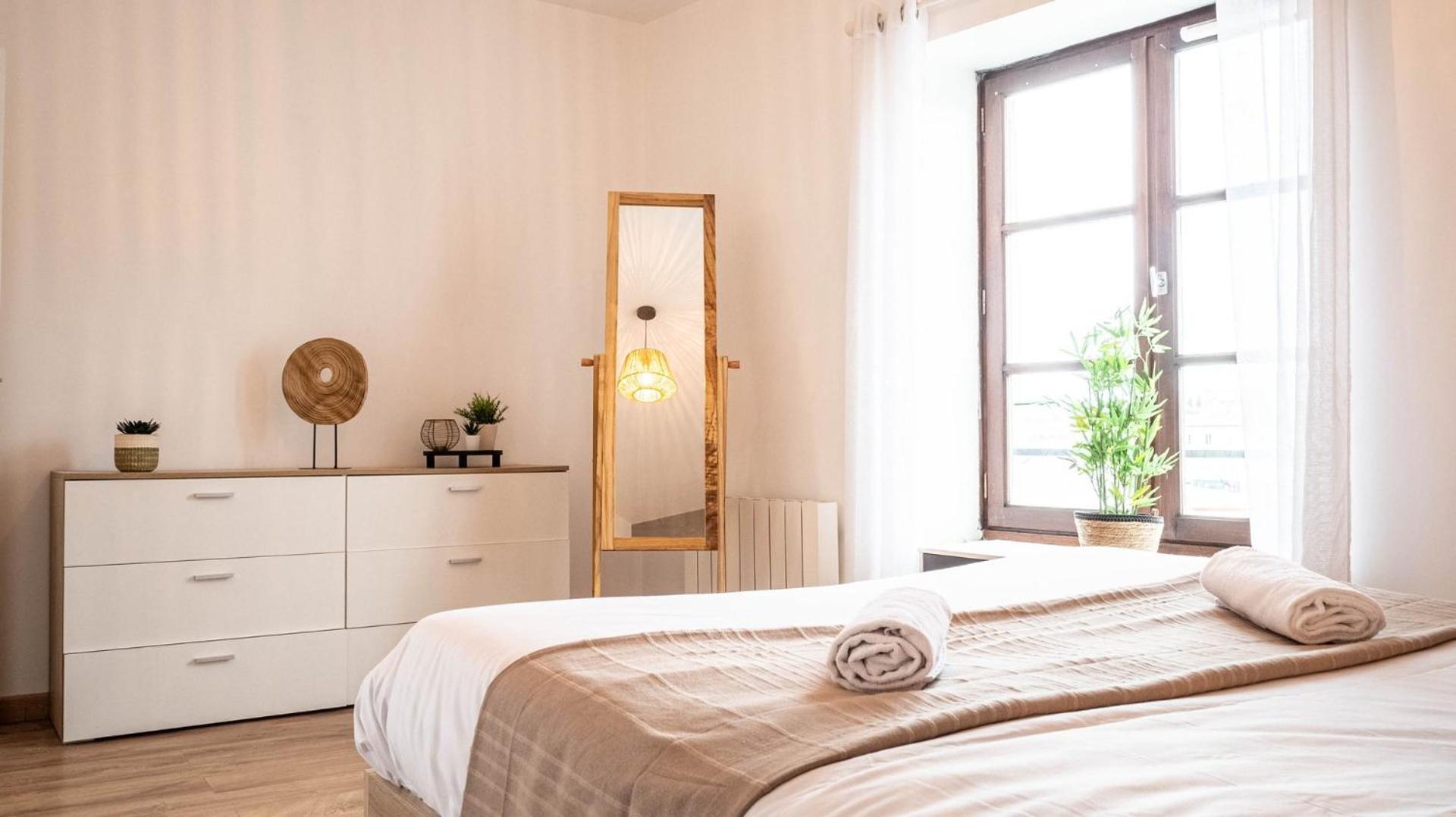Le Contemporain - Bel Appartement T2 A Poitiers Buitenkant foto